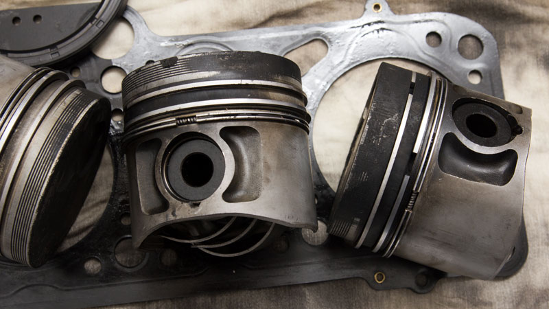 bad-piston-ring-symptoms